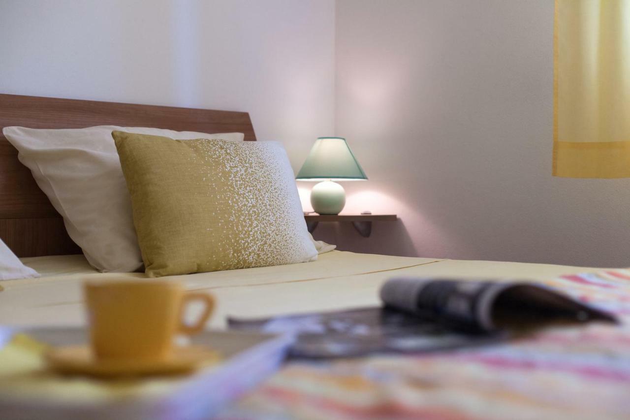 Apartment Helga Ližnjan Εξωτερικό φωτογραφία