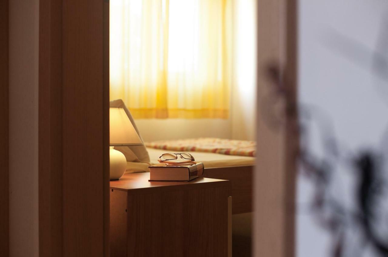 Apartment Helga Ližnjan Εξωτερικό φωτογραφία