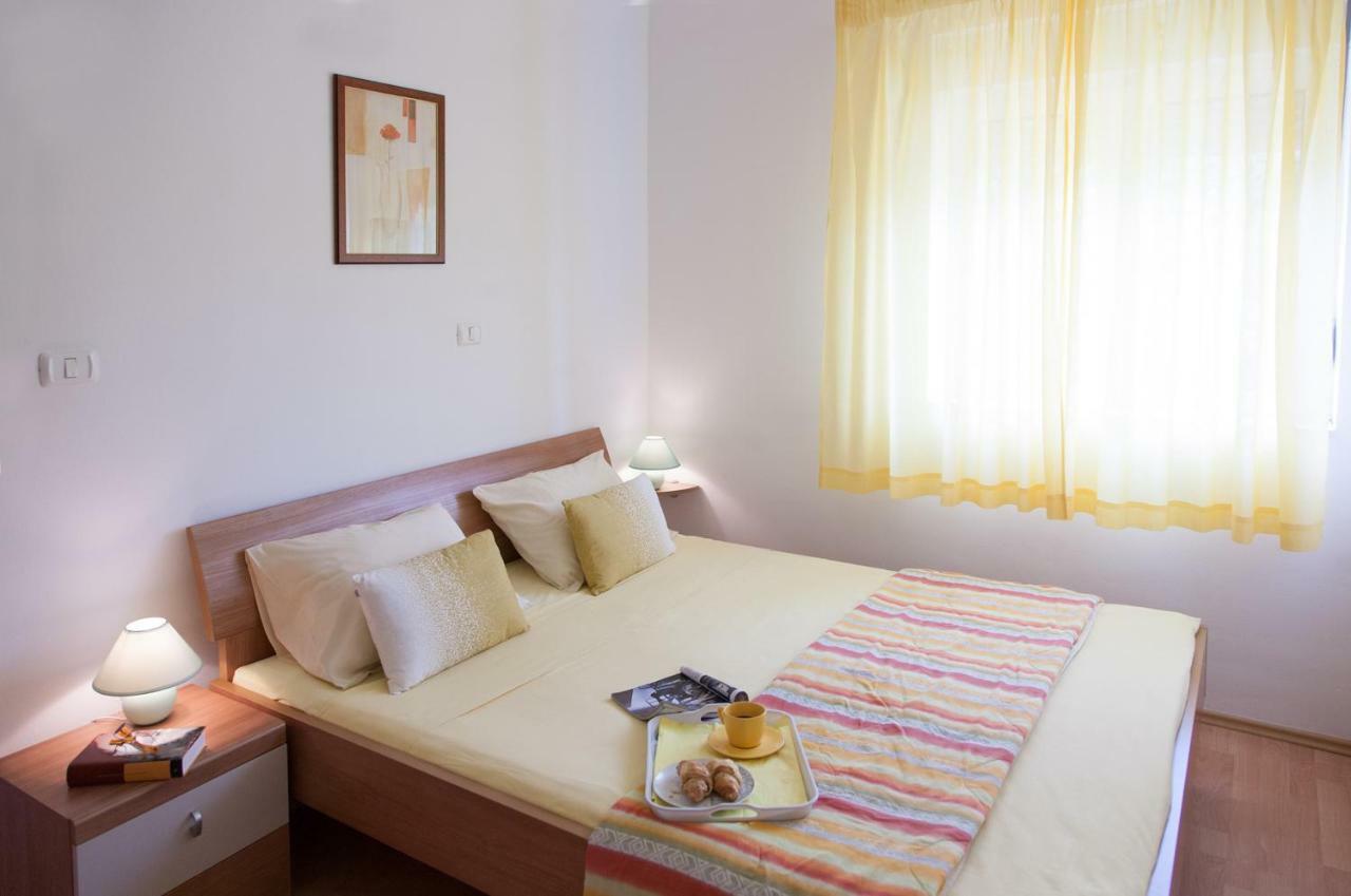 Apartment Helga Ližnjan Εξωτερικό φωτογραφία